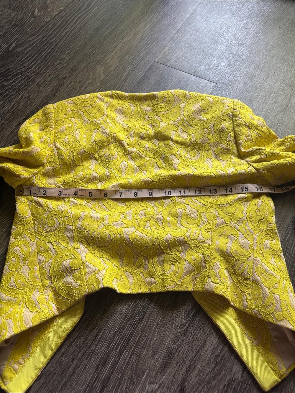 Anthropologie Y2K Yellow Lace Cropped Blazer - Picture 8 of 10